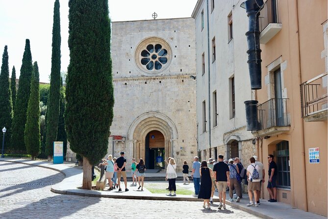 Girona Walking Tour: Explore Top Sights & Hidden Gems - Banys Àrabs: why medieval public baths are still memorable