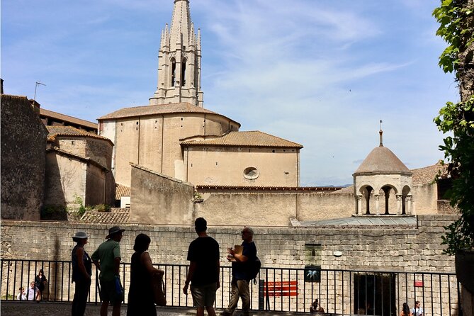 Girona Walking Tour: Explore Top Sights & Hidden Gems - Sant Pere de Galligants: monastery still does its job