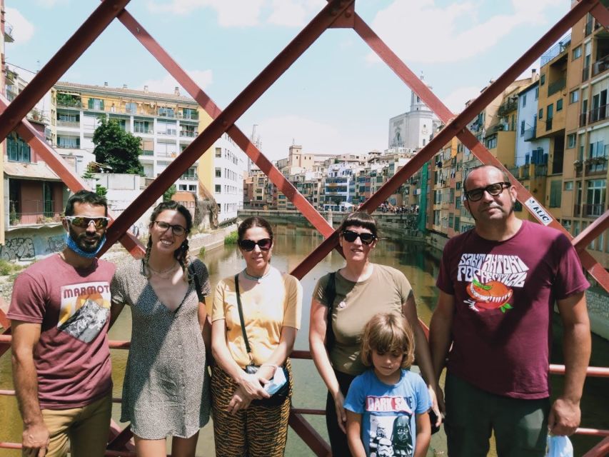 Girona Walking Tour + Main Monuments - Finishing in Plaça de la Independència, where it’s easy to keep exploring