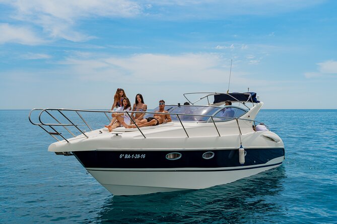 Gobbi Yacht Rental in Barcelona 9 Pax 2/4/8hs - Food, Drinks, and the On-Board Mood
