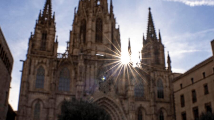 Gothic Quarter and Born District: Photographic Workshop - Key highlights worth planning around