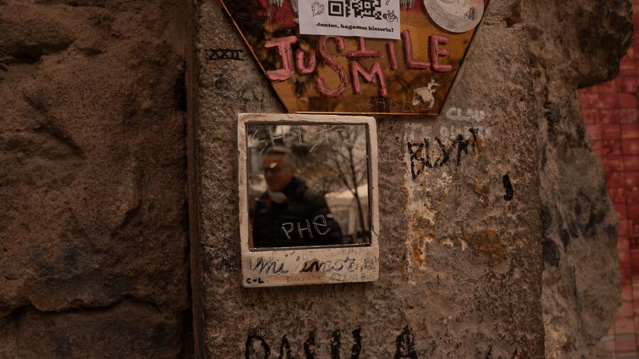 Gothic Quarter and Born District: Photographic Workshop - A true street walk through Gòtic and El Born