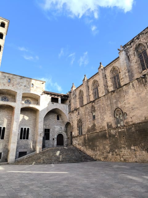 Gothic Quarter & Gaudí's Treasures Small-Group Tour - Value for $19: where the real bargain lives