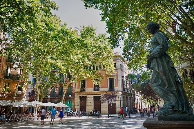 Gracia Village Private Walking Tour - Casa Vicens: A Quick Gaudi Starter That Still Connects