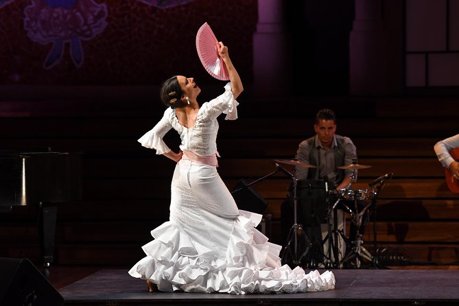 "Gran Gala Flamenco" The Most Famous Flamenco Show in Barcelona - Gran Gala Flamenco: what you’re really buying for your night