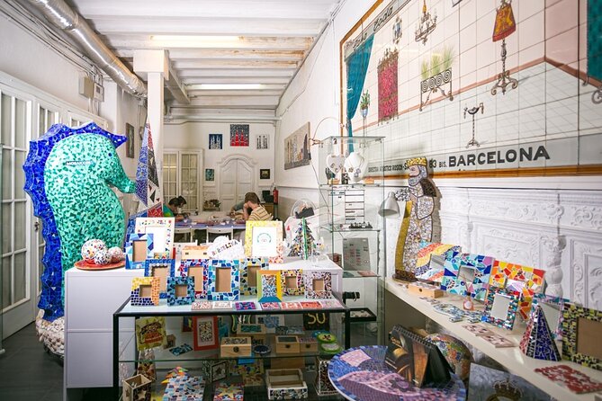 Guided Gaudí Trencadís Mosaic Workshop in Barcelona 2 Hours - Where this workshop fits in a Barcelona day