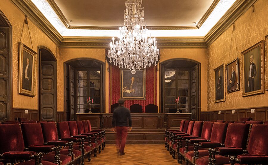 Guided Tour at Catalonia's Royal Academy of Medicine - My verdict, should you book this tour?