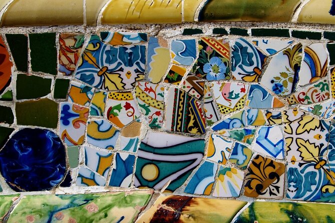 Guided Walking Tour in Park Güell Barcelona - Who this Park Güell walking tour suits best