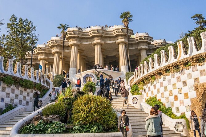 Guided Walking Tour in Park Güell Barcelona - Meeting at Carrer de Larrard, Gràcia: how the start works