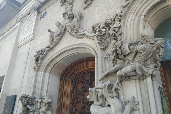 Half Day Barcelona Private Walking Tour - Starting at Rivadeneyra, Then Getting Oriented Fast in Ciutat Vella