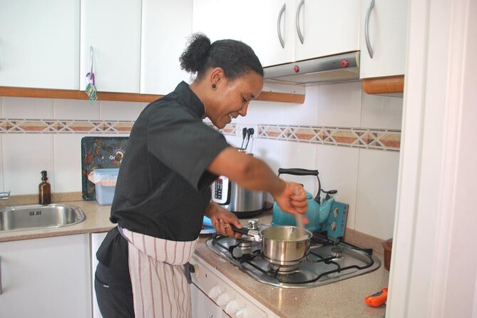 Hands-on Fideua or Paella Class in Barcelona in a Local's Home - Key highlights worth planning for