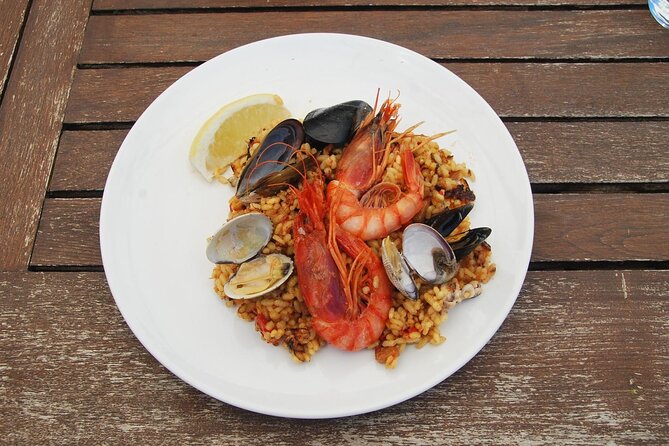 Hands-on Fideua or Paella Class in Barcelona in a Local's Home - Optional Mercat de Sants tour: local ingredients you can taste later