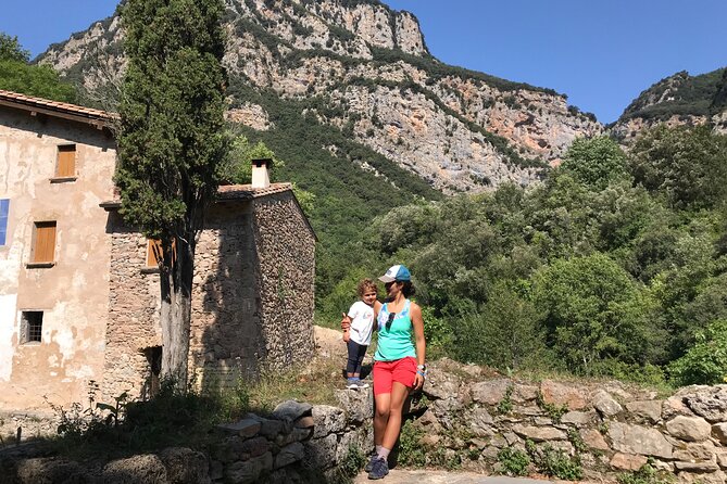 Hike to Secret Waterfalls of the Pyrenees Mountains, From Barcelona & Girona - Following the Path of Valencians: turquoise pools and steady river walking