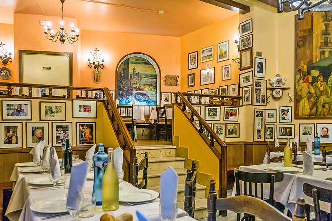 History and culture with tapas dinner - Dinner and Drinks: Included, Planned, and Guided by Local Taste