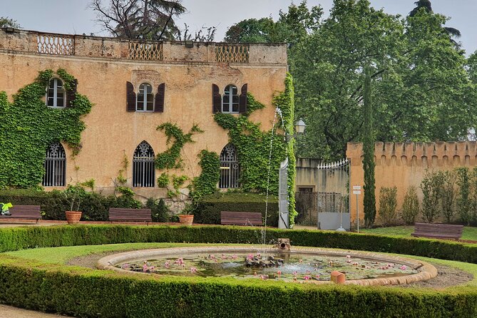 Horta Labyrinth Walking Tour in Barcelona - The labyrinth finale: how to enjoy the cypress hedge maze
