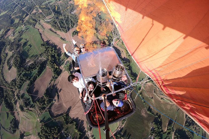 Hot Air Balloon with Champagne, Optional Photos,Video & Breakfast - Timing and weather: what can change your plans