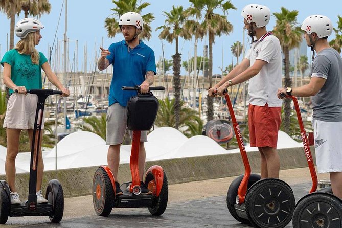 Insiders Segway Tour - Stop 4: Cara de Barcelona, Roy Lichtenstein’s surreal punchline