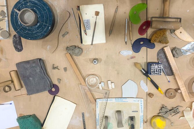 Intensive Ceramic Handbuilding Course - Language Support: Spanish and English Without the Headache