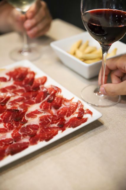 Jamón Experience Essential: Iberian Ham Tasting in Barcelona - A 30 Minute Jamón Primer Near Sagrada Familia