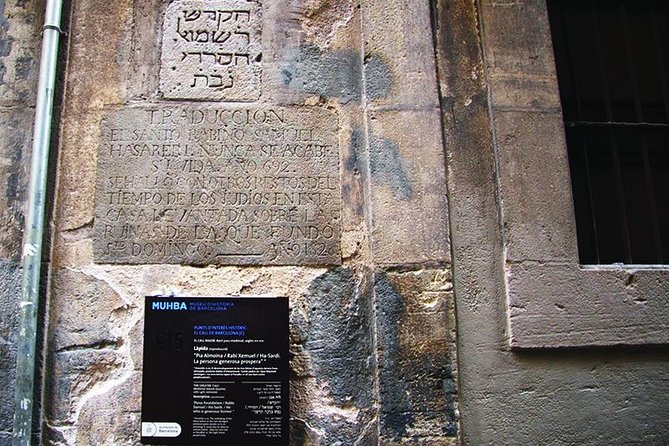 Jewish Quarter of Barcelona Private Tour with Hotel Pick-up - Barri Gotic and the Call Area Streets: Where the Story Gets Real