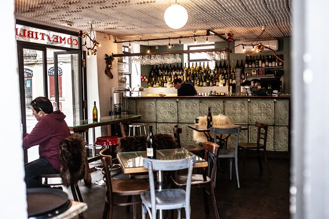 La Barceloneta Tapas & Wine & Drinks Tour in Barcelona - Who might want a different option