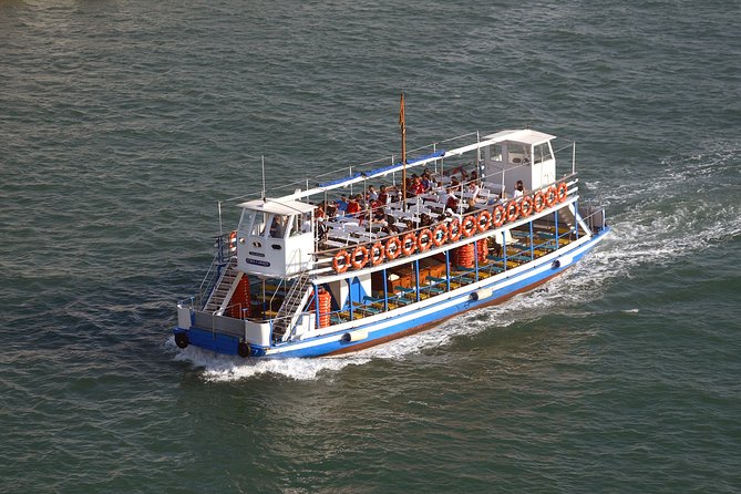 Las Golondrinas Barcelona 40-min Boat Tour - Moll de les Drassanes, then back again in about 45 minutes