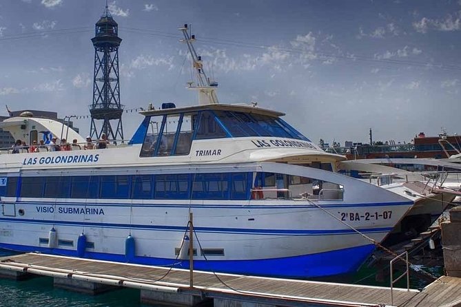 Las Golondrinas Barcelona 60-min Boat Tour - Seating and timing: where to stand for the best photos