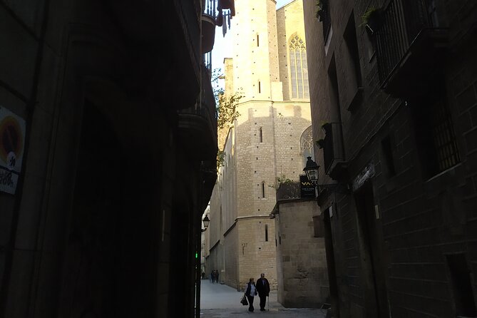 Luca’s Hidden Old Barcelona: the Gothic and El Born Tour - A signature moment in the Gothic Quarter