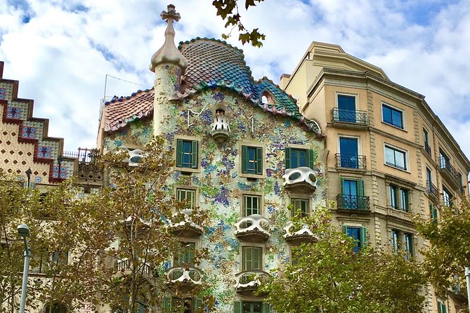 Lunchtime Tapas Tour in the Eixample with The Barcelona Taste - Eixample Eats at Lunchtime, Not a Dinner Rush