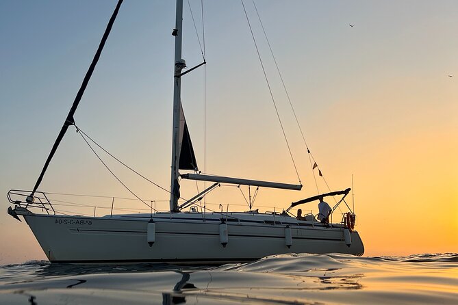Marriage Proposal Boat Trip in Barcelona - Timing advice: planning for sunset without losing control