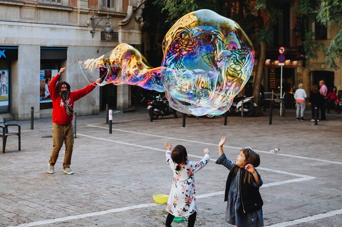 Max 6 People Full-Day Tour Barcelona, Sagrada Familia, Parc Guell - Key Things That Make This Tour Work