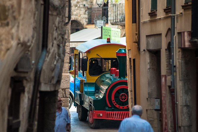 Medieval Three Villages Small Group Day Trip from Barcelona - Key things to know before you go