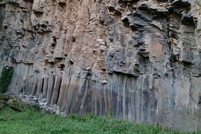 Medieval Villages & La Garrotxa Volcanic Zone Hiking. Small Group Tour - Croscat Volcano hike: from the highest cone to the quarry scar
