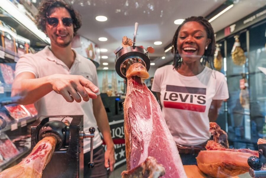 Menu Ibérico - Jamón & Cava near Sagrada Familia - Sagrada Familia location, and why it fits a tight Barcelona day
