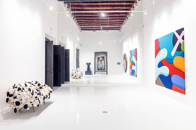 Moco Museum Barcelona Admission Ticket - The art lineup: Warhol, Basquiat, Banksy, and friends