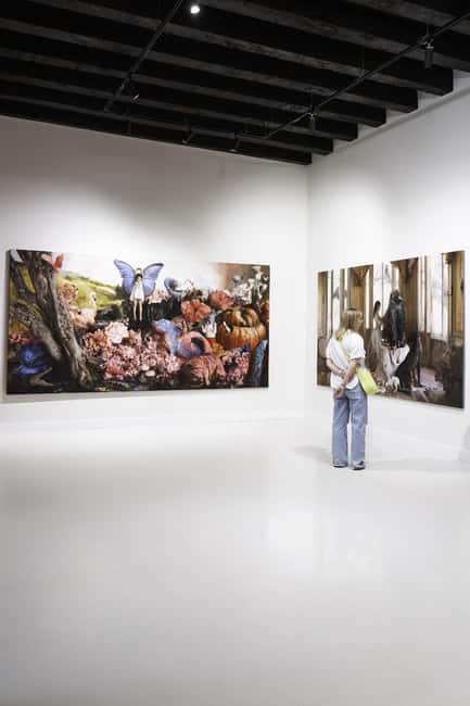 Moco Museum Barcelona: Skip-the-Line Tour with Expert Guide - The guided walkthrough: how the guide turns art into something you can name