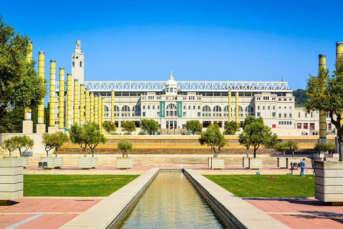Montjuic Park Walking Tour with Audioguide on Your Smartphone - Parc de Montjuïc: Views, Gardens, and Big-Name Culture