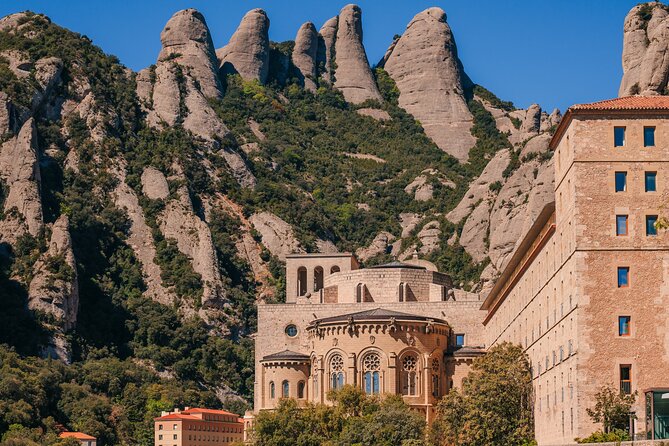 Montserrat Monastery Visit and Local Brunch from Barcelona - How the 5.5-hour rhythm keeps you from wasting time