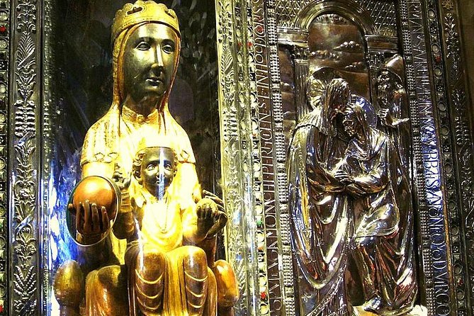 Montserrat Monastery with Easy Hike & Sitges Tour from Barcelona - Sitting Down in Sitges, Beaches First, Then History