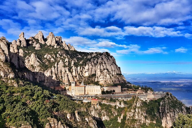 Montserrat Nature Experience, Monastery and Museum - From Placa de Catalunya to Montserrat: Smooth Start, Real Morning