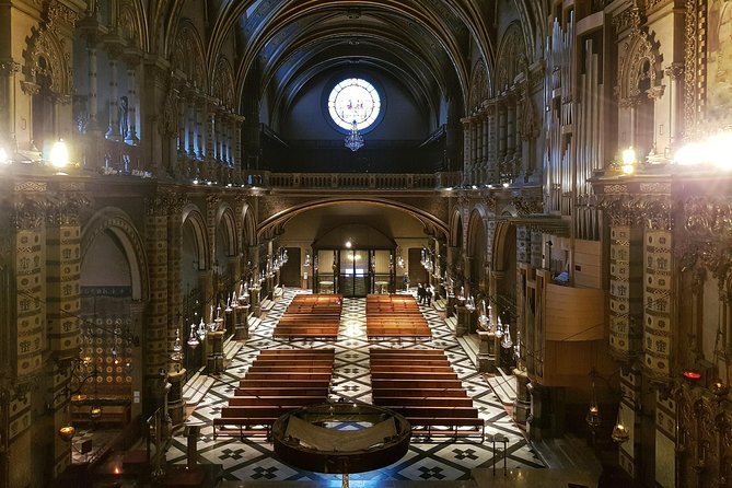Montserrat Nature Walk, Monastery and Museum from Barcelona - Farmer’s Market Tastings: The Local Flavor Part That People Remember
