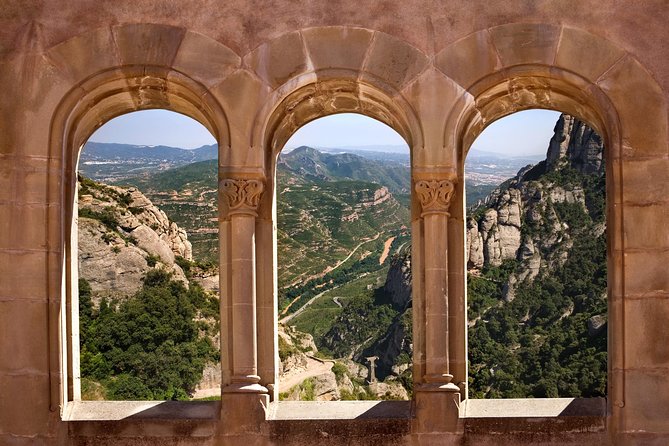 Montserrat Private Guided Tour with Pick up - Price and Value: Is $1,209.98 Per Group Worth It?