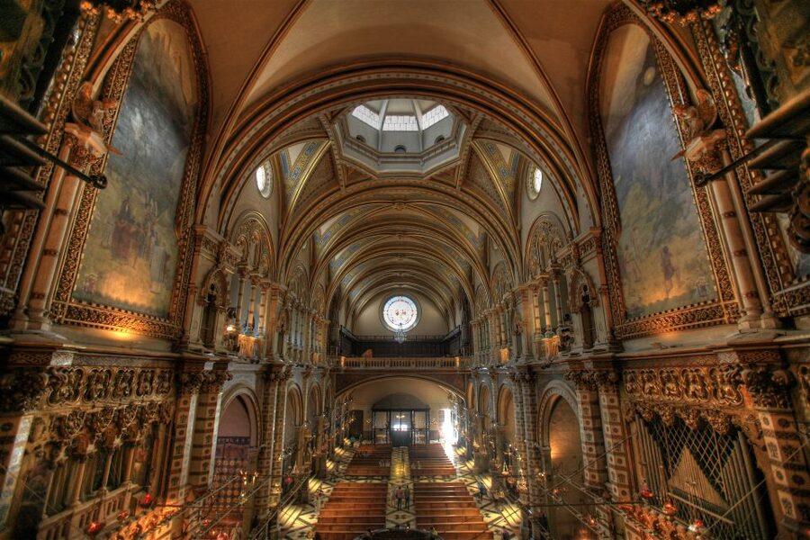 Montserrat: Private Half-Day Tour from Barcelona - Who this tour suits best