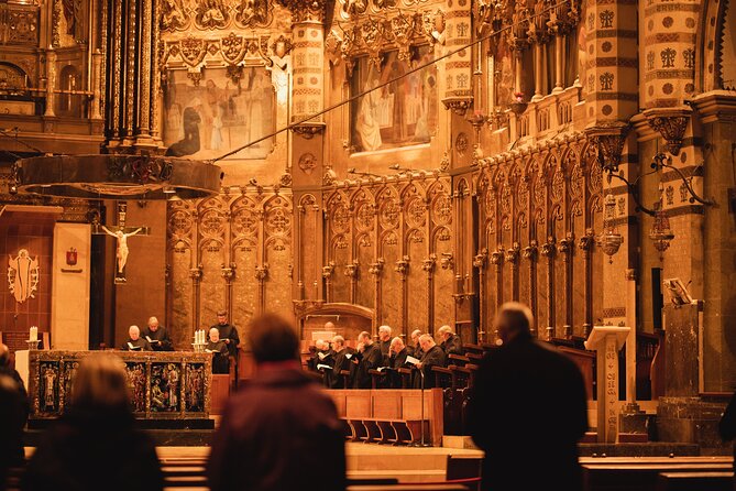 Montserrat Skip the Crowds & Choir Afternoon Tour from Barcelona - How the free time actually feels on-site
