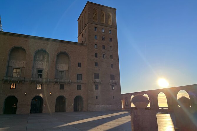 Montserrat very early : Hiking, Abbey, very small group - The 7-person van ride from Barcelona, pickups, and motion tips