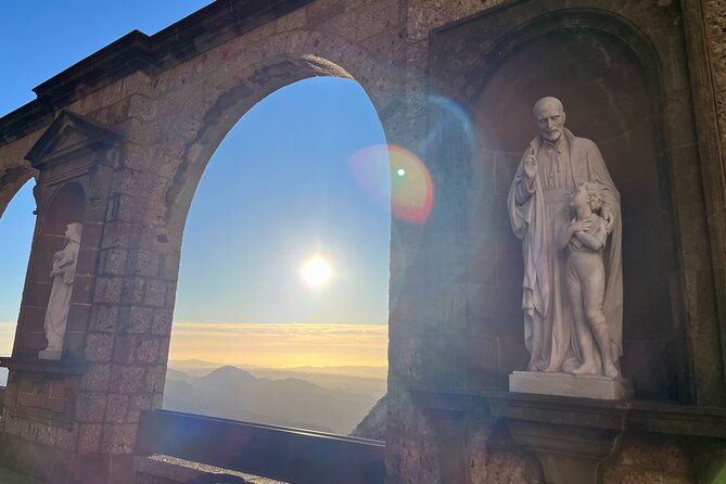 Montserrat very early : Hiking, Abbey, very small group - What to bring, and how to dress for a chilly sunrise hike