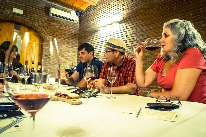 Montserrat & Winery Visit Tour with Traditional Farmhouse Lunch - Practical Tips That Make This Day Trip Feel Easier
