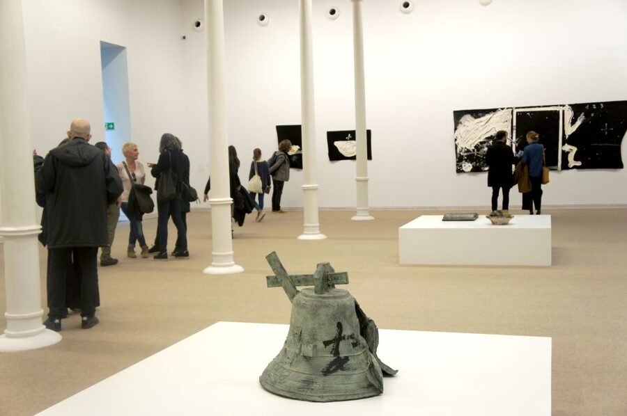Museu Tàpies Barcelona – Ticket & Art Exhibitions - Entering Through Domènech i Montaner’s modernist-industrial shell