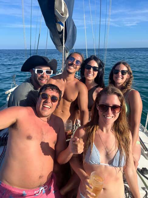 New Sailing / Boat Tour with Free Drinks and Tapas - Port Olimpic starting point: why this location works