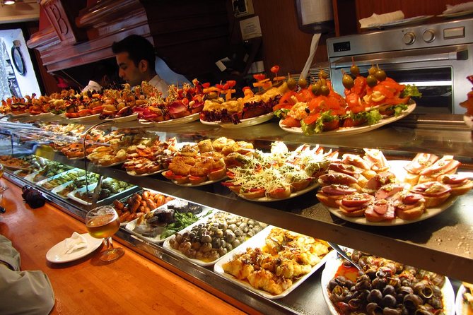 Night Tapas Walking Tour in Barcelona Modernist Area with Small Group and Dinner - Key things I think you’ll care about most